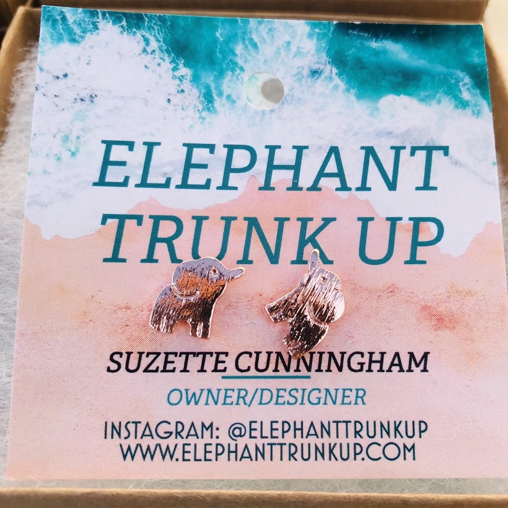 Rose gold Elephant 🐘  stud earrings